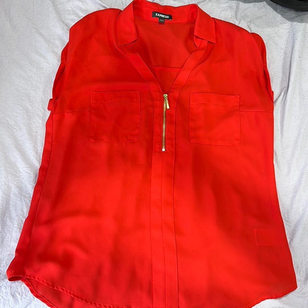 Red collared top